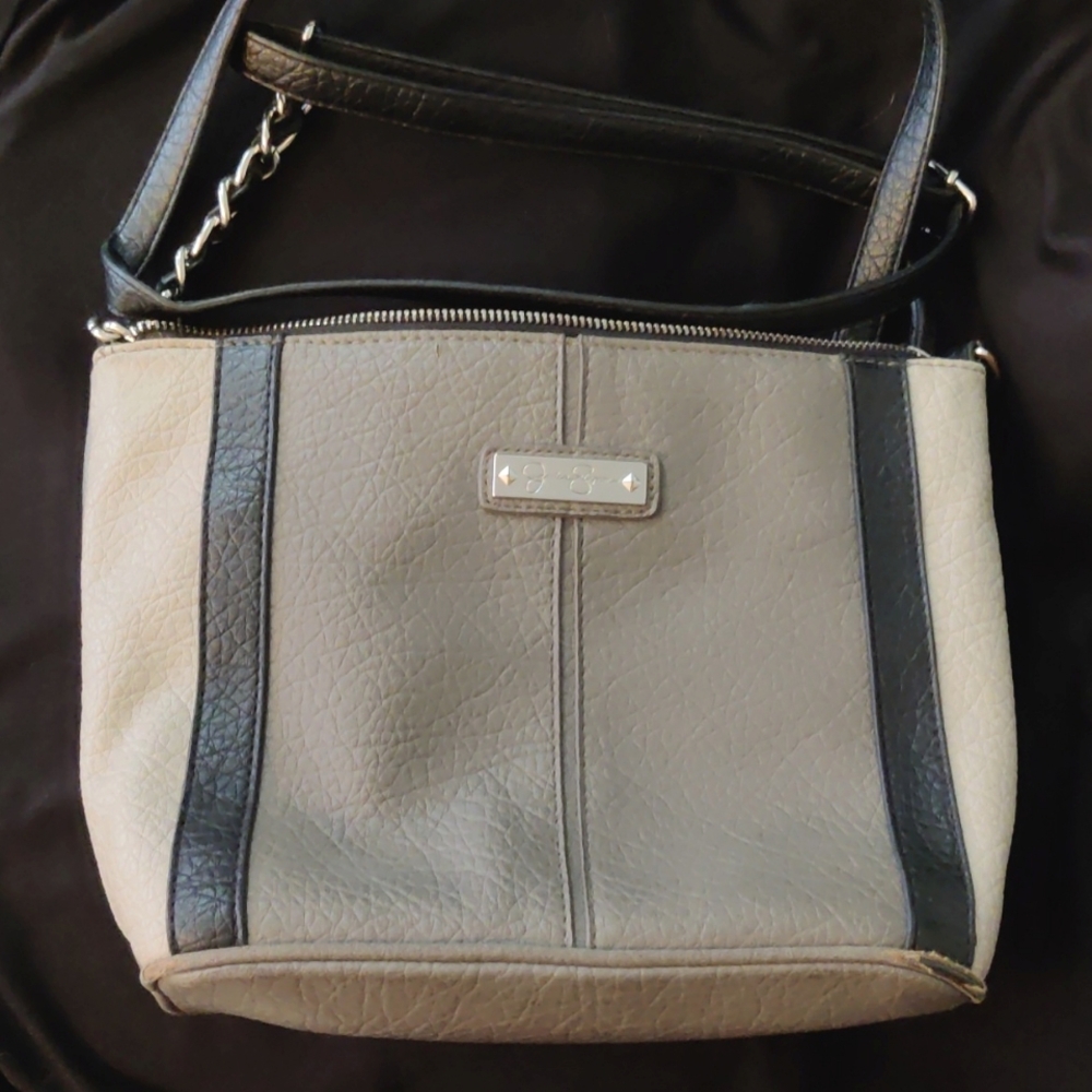Jessica Simpson Grey and Black Leopard Print Interior Crossbody Bag